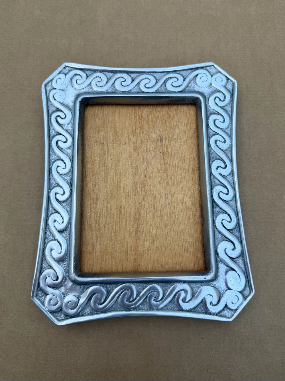 Vintage Dangri Comercial Marco Serpentina Mexican Cast Metal Picture Frame